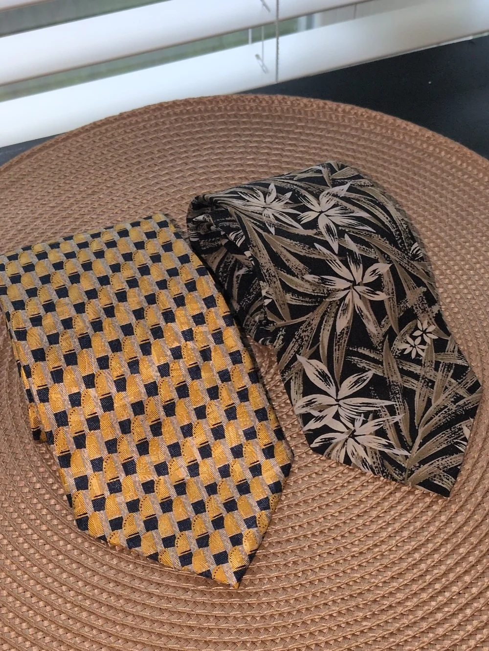 Pair Of Men's Patterned Yellow & Black Neckties
